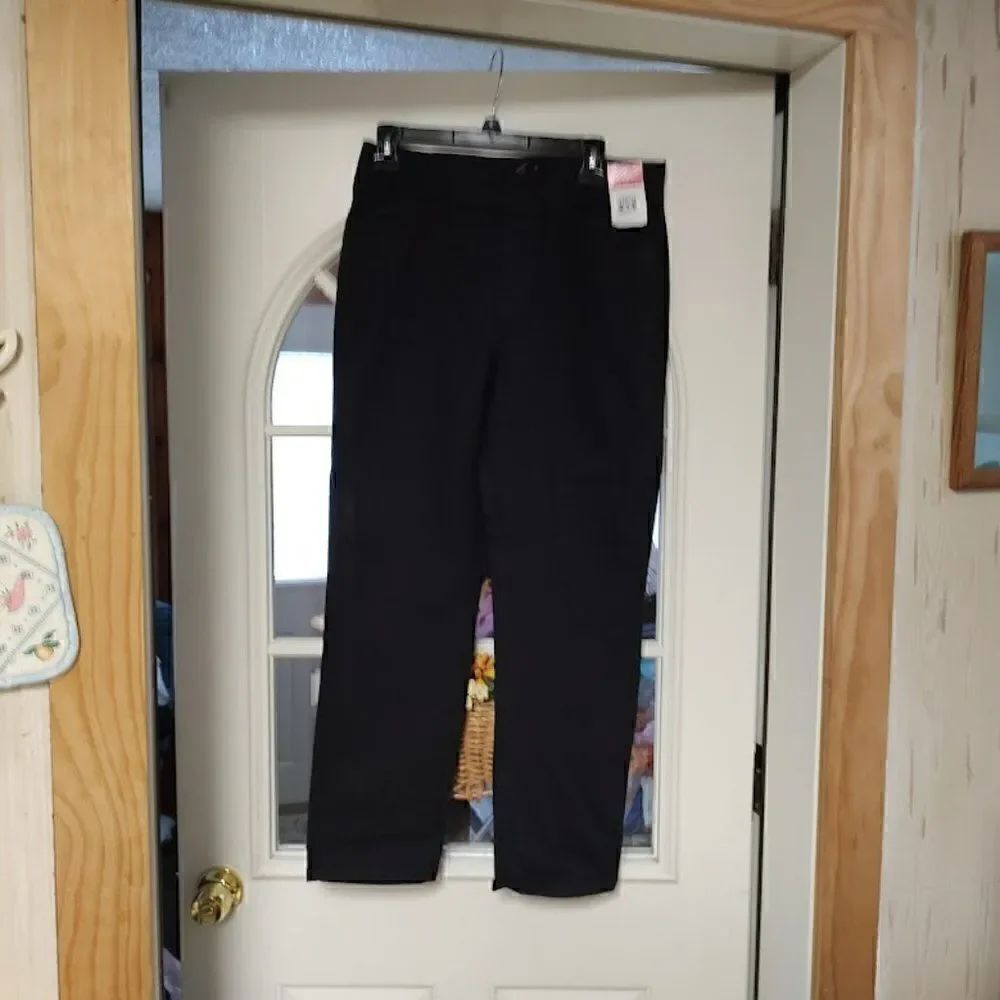 New Chic Classic Collection Black Pull On Jeggings Size Women's 10 Petite